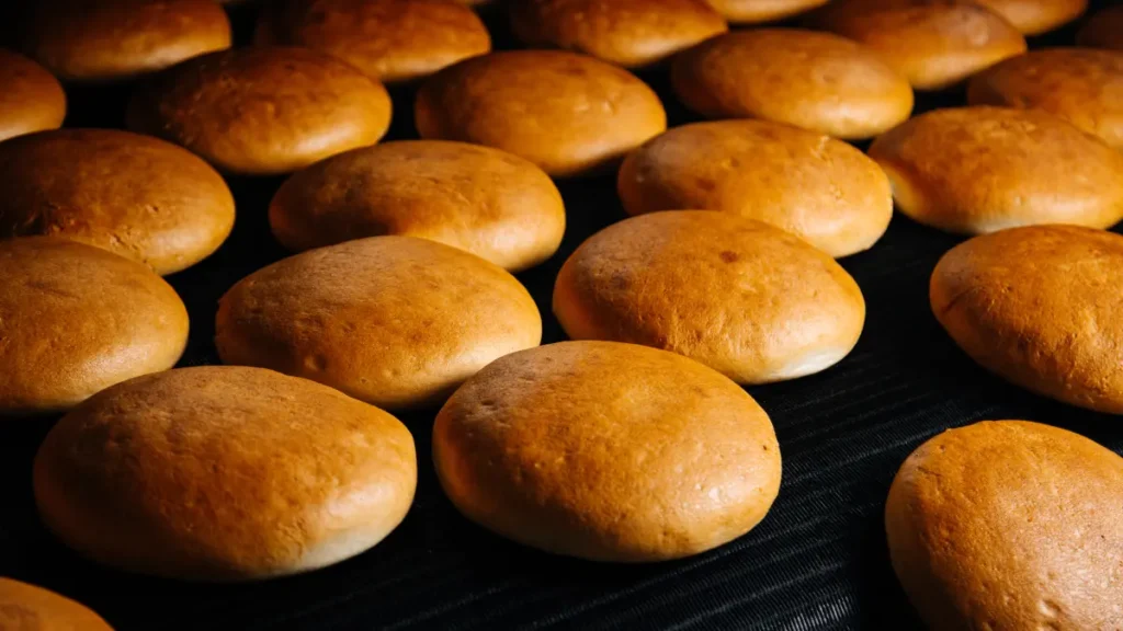 Várias unidades de pão de batata doce