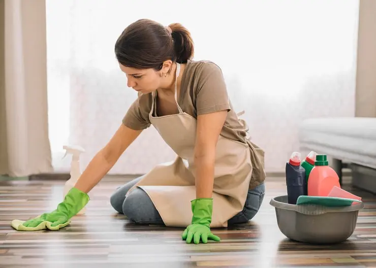 limpar e manter pisos vinílicos e laminados