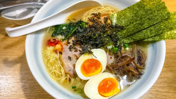 Melhores toppings para ramen.